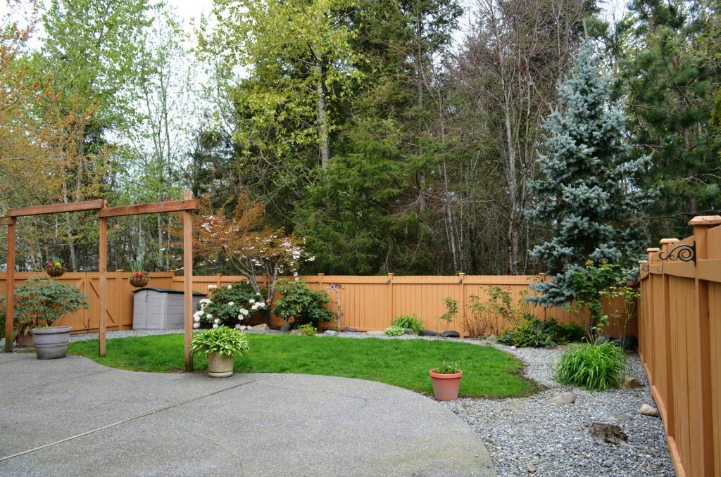 Property Photo:  34525 SE Linden Lp  WA 98065 