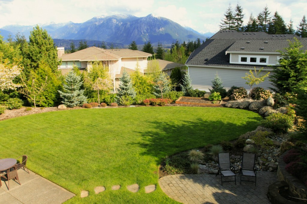 Property Photo:  36221 SE Turnberry St  WA 98065 