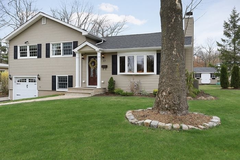 Property Photo:  27 Butler Pkwy  NJ 07901 