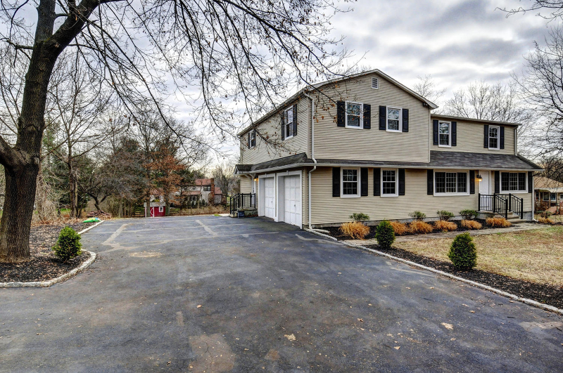 Property Photo:  46 Milltown Rd  NJ 08807 