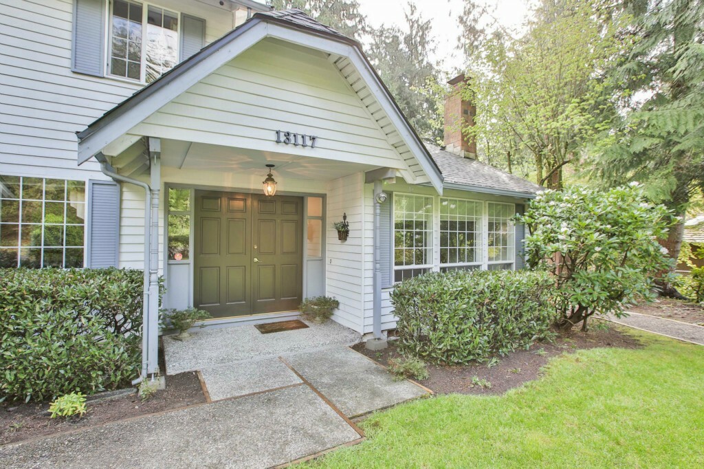 Property Photo:  13117 50th Ave W  WA 98026 