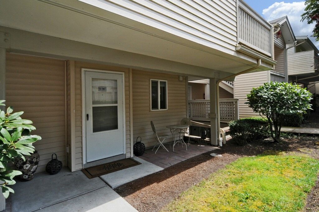 Property Photo:  15805 Waynita Wy NE D204  WA 98011 