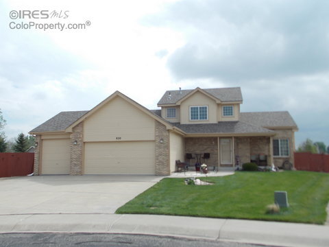 Property Photo: 820 Wisteria Dr CO 80538