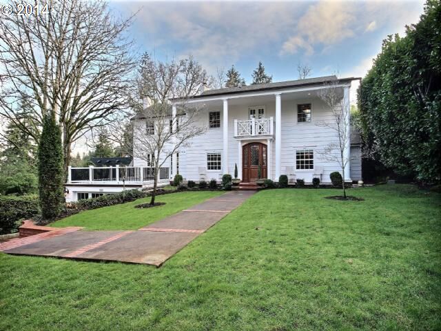 500 Ridgeway Rd  Lake Oswego OR 97034 photo