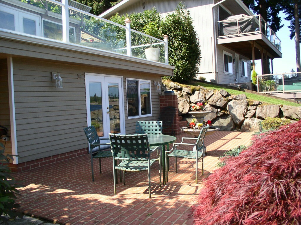 Property Photo:  16032 Rose Rd  WA 98292 