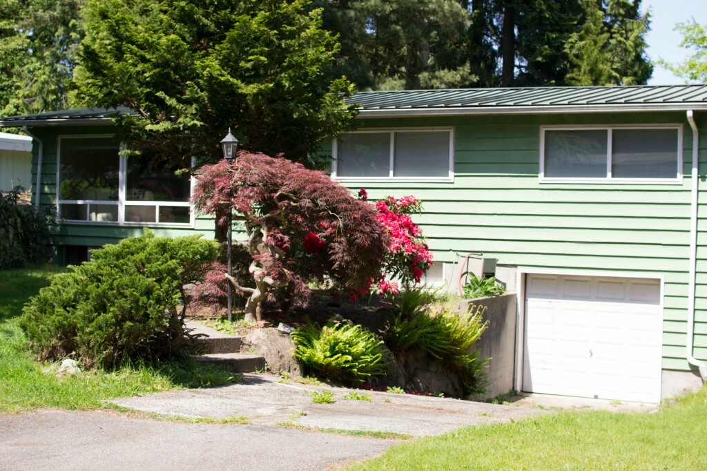 Property Photo:  6280 NE 154th St  WA 98028 