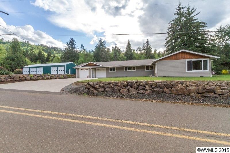 Property Photo: 41006 N McCully Mountain Rd OR 97358