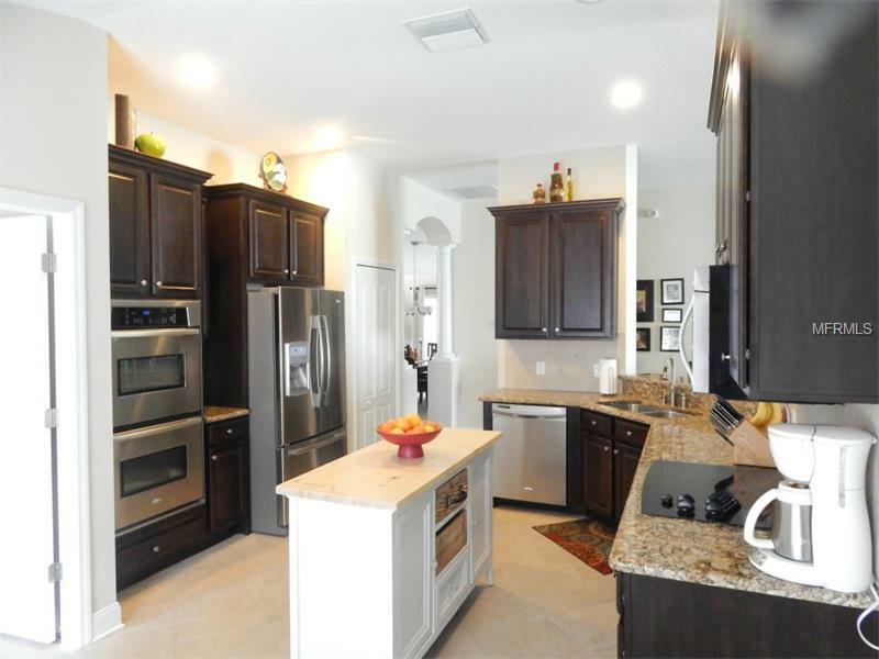 Property Photo: 4330 Knollpoint Drive FL 33544