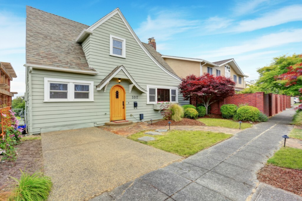 Property Photo:  3317 N 31st St  WA 98407 