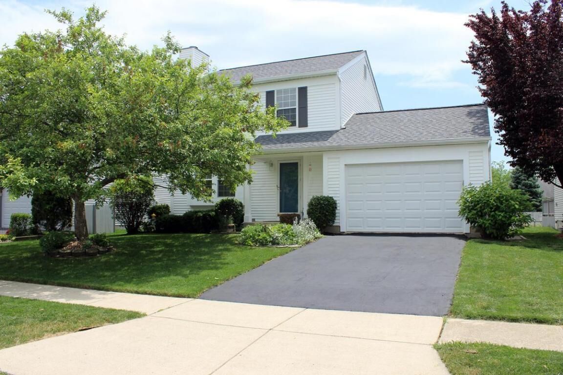 Property Photo:  5131 Shady Oak Drive  OH 43026 