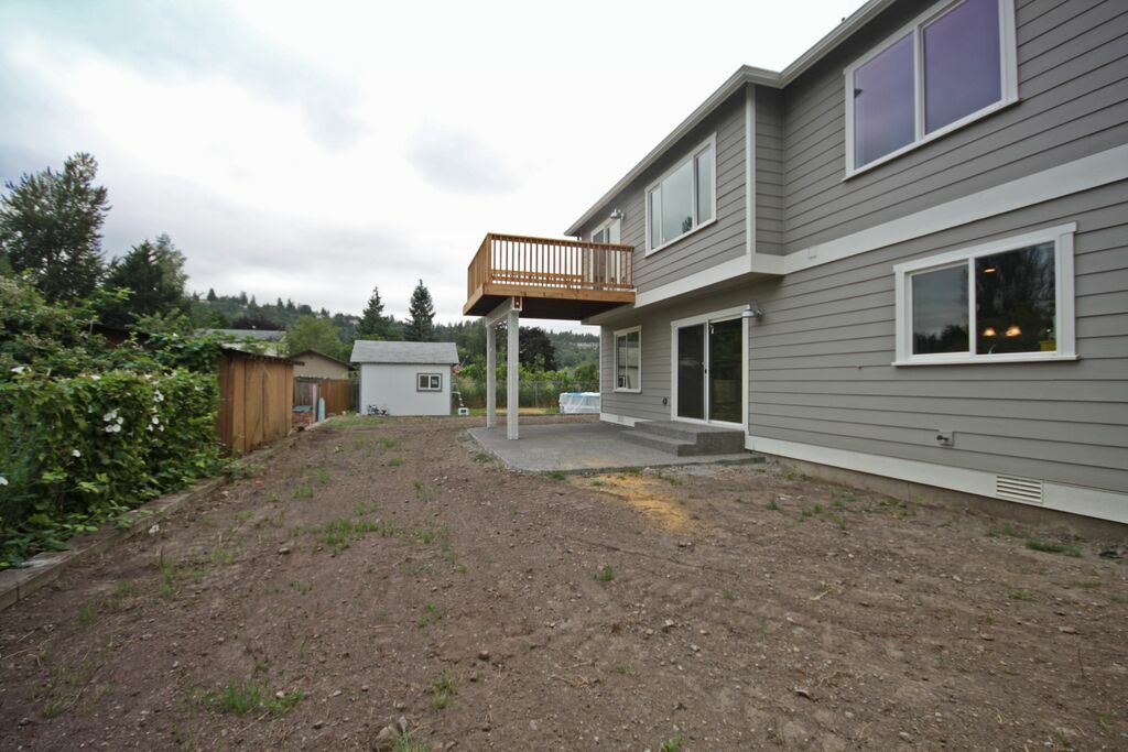 Property Photo:  316 9th Ave N  WA 98001 