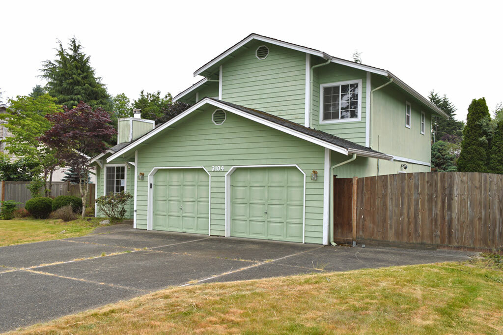 Property Photo:  3104 32nd Av Ct SE  WA 98374 