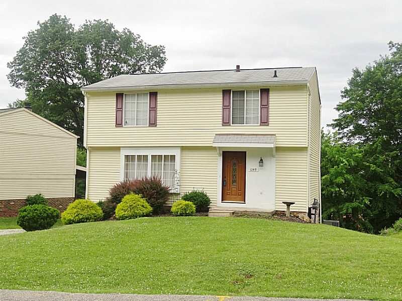 Property Photo: 1249 Armstrong Dr PA 15129