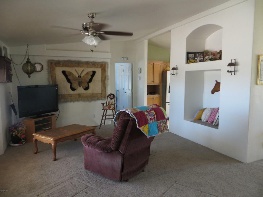 Property Photo:  2150 W Shiprock Street  AZ 85120 