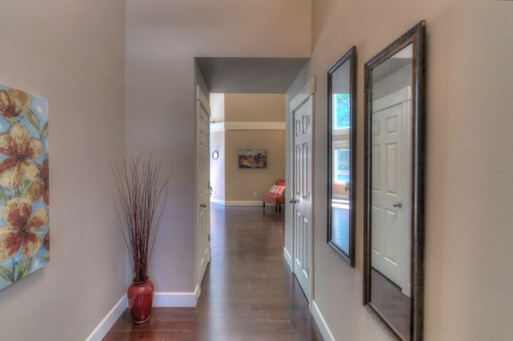 Property Photo: 6246 Harbor Sunset Ln WA 98335