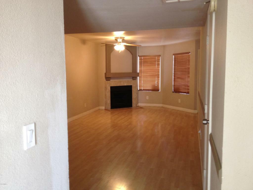 Property Photo:  1505 N Center Street 209  AZ 85201 