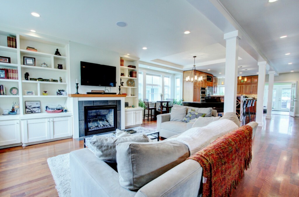 Property Photo: 7841 Stroud Ave N WA 98103