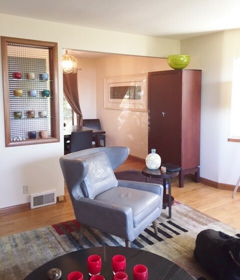 Property Photo: 2320 W Viewmont Wy W WA 98199