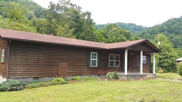 Property Photo:  73 Hobarts Bottom Road  KY 41826 
