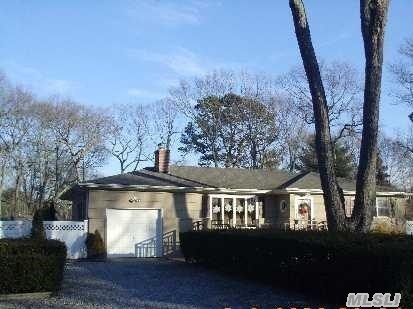 Property Photo:  3 Alder Lane  NY 11967 