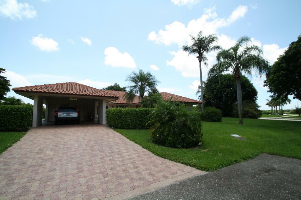 Property Photo: 10640 Seaholly Terrace FL 33436