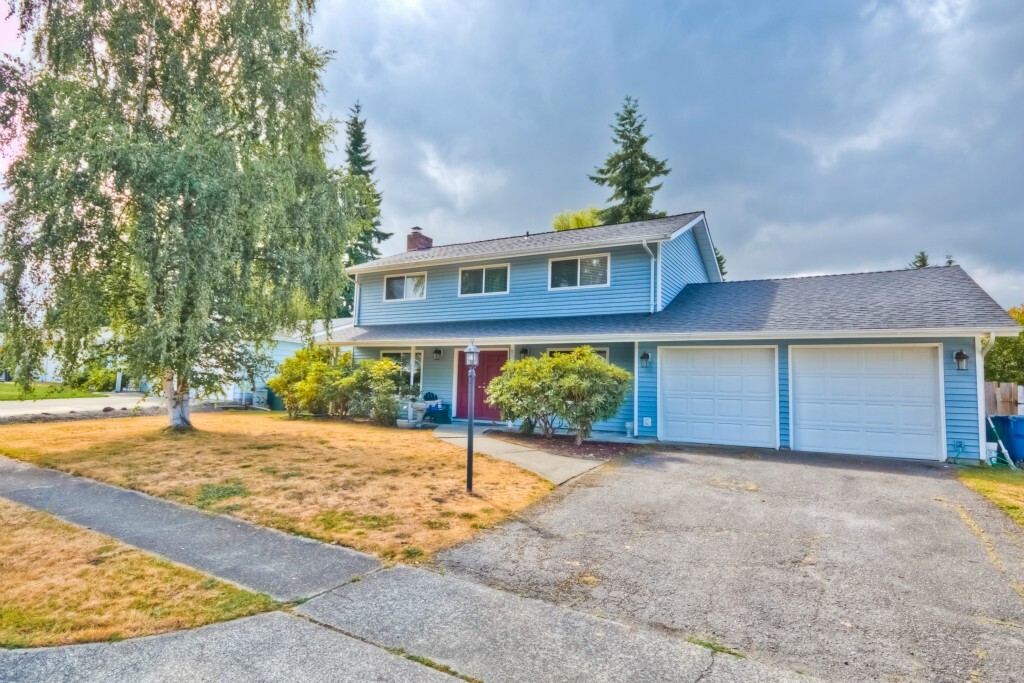 Property Photo:  5300 172nd St SW  WA 98037 