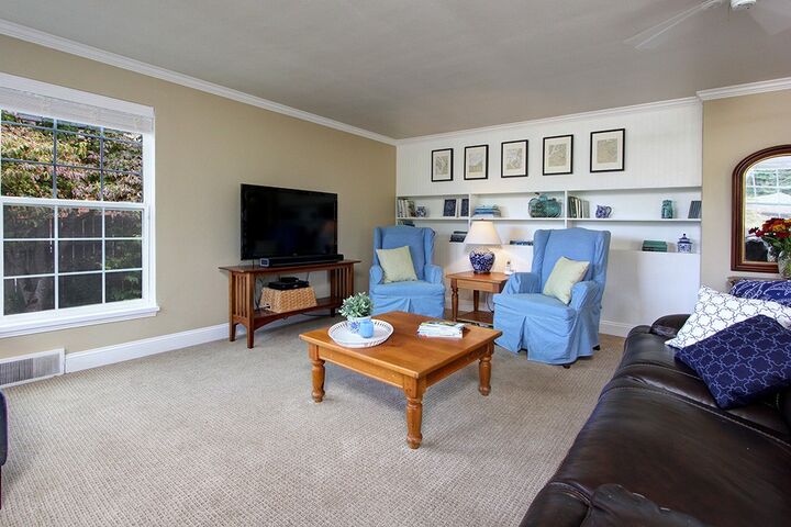 Property Photo:  11504 6th Avenue NW  WA 98177 