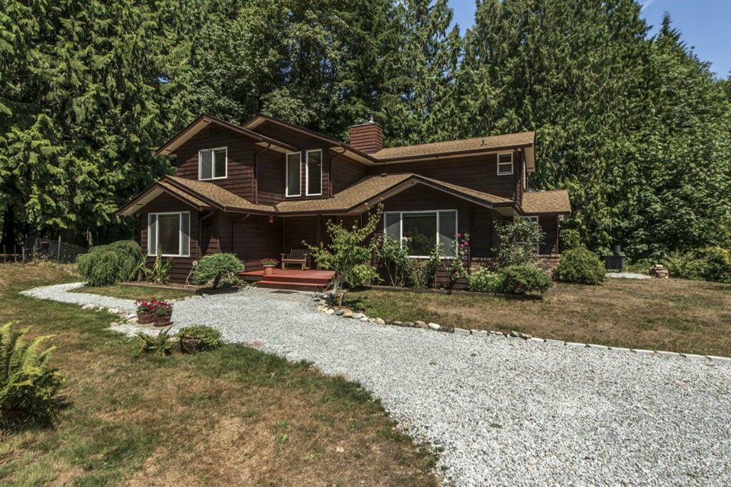 Property Photo: 28215 15th Ave NE WA 98223