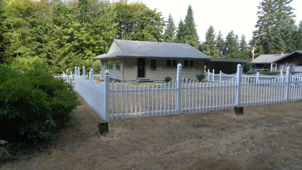 Property Photo:  2167 Lakehurst Dr  WA 98312 