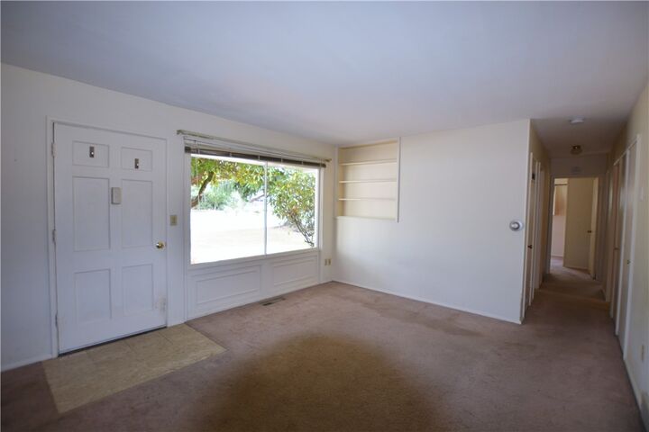 Property Photo: 1505 M St NE WA 98002