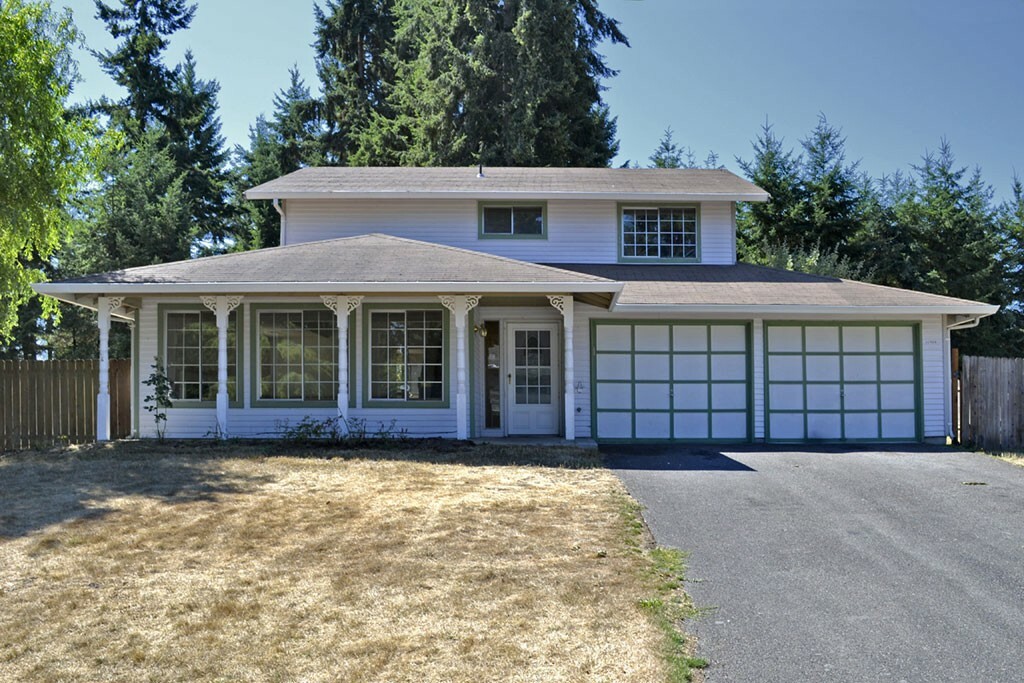 Property Photo:  11914 153rd St Ct E  WA 98374 