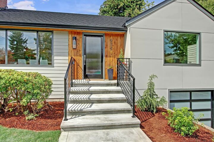 Property Photo: 6515 43rd Ave NE WA 98115