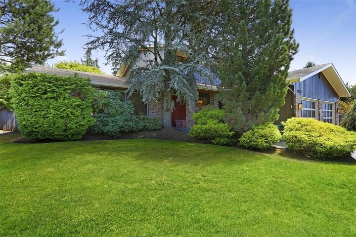 20230 41st Place NE  Lake Forest Park WA 98155 photo