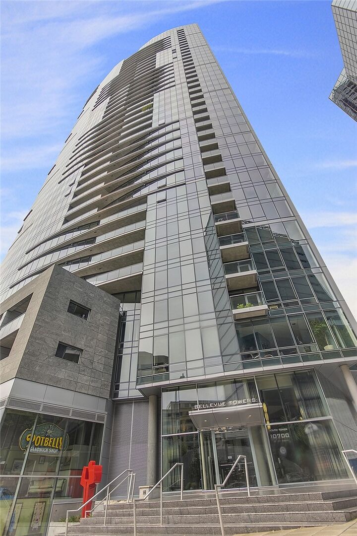 10700 NE 4th St 1206  Bellevue WA 98004 photo