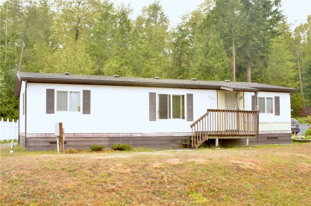 Property Photo:  8685 Harbor Dr  WA 98230 