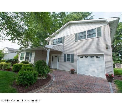 Property Photo:  355 Cindy Street  NJ 08857 