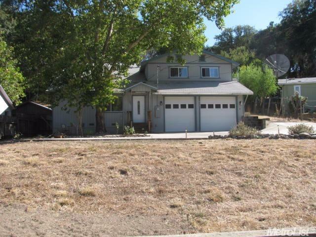 Property Photo:  825 6th Street  CA 95453 