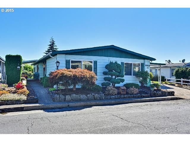 Property Photo: 17401 SE 39th St 186 WA 98683