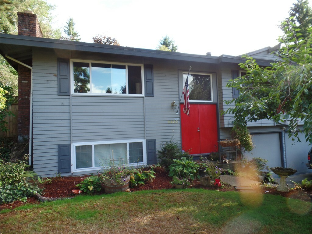 Property Photo:  2633 S 302nd St  WA 98003 