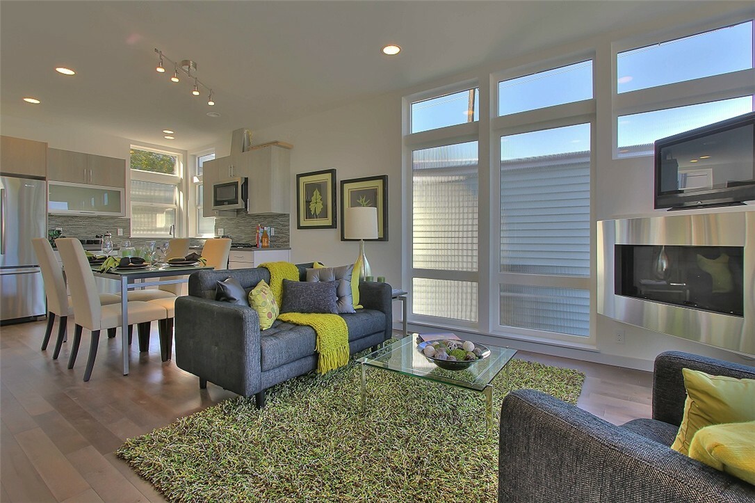 Property Photo: 6417 26th Ave NW WA 98107