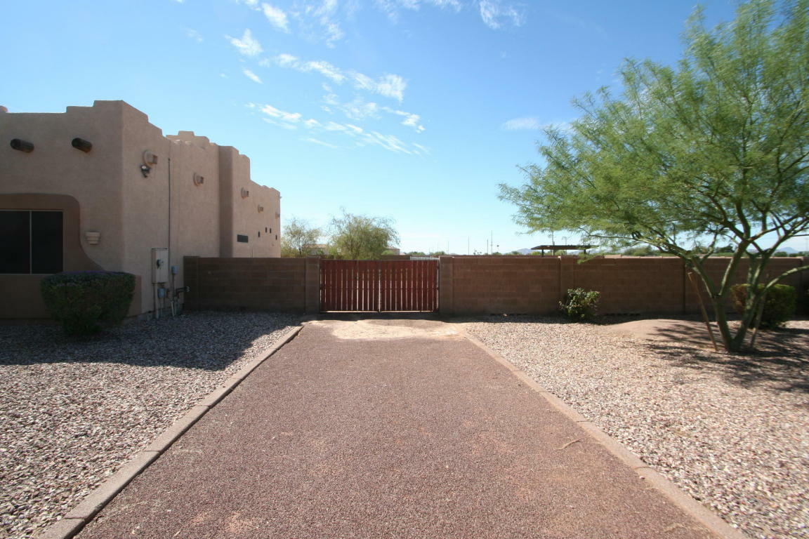 Property Photo:  25823 W Blue Sky Way  AZ 85326 