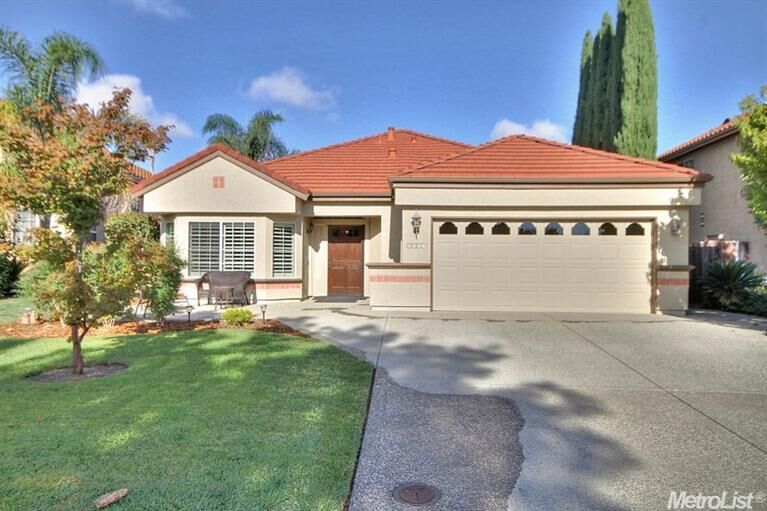 Property Photo: 2613 Swindon Court CA 95765