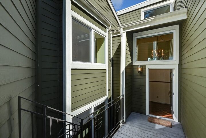 Property Photo: 4246 155th Place SE 2-2 WA 98006