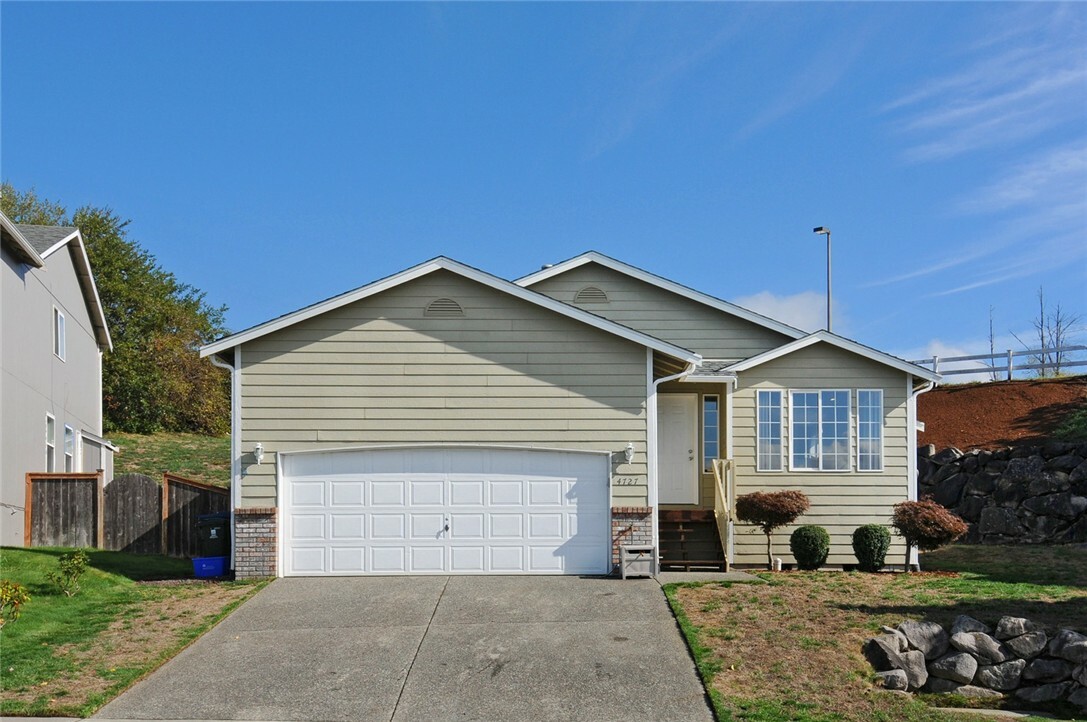 Property Photo:  4727 30th Ave NE  WA 98422 