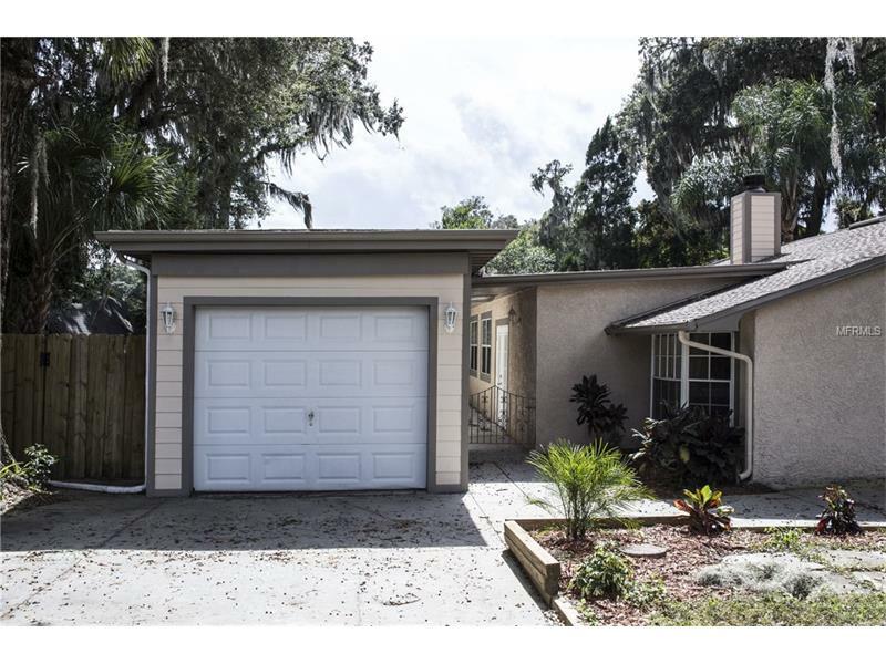 Property Photo: 2702 Little Road FL 33596