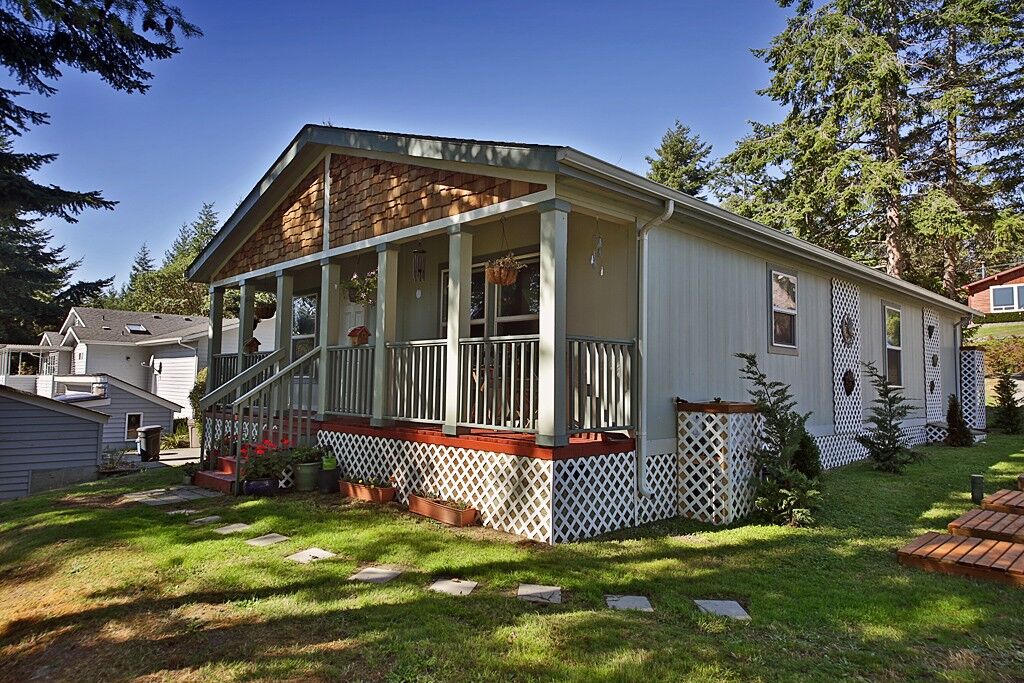 Property Photo: 850 Spring St WA 98253