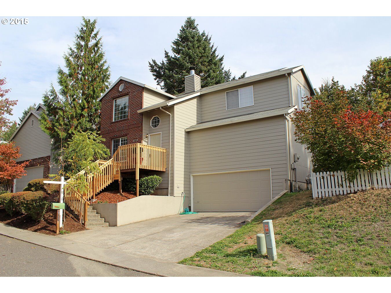 Property Photo: 2713 SW Hume Ct OR 97219