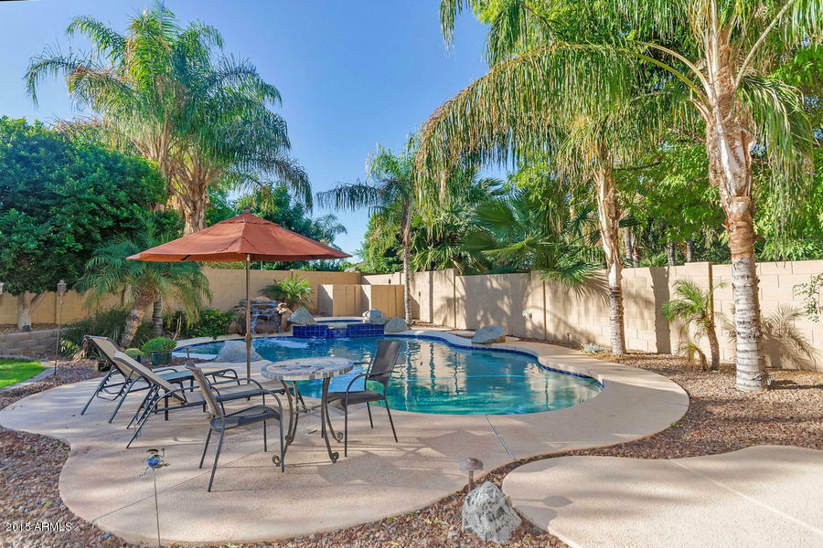 Property Photo:  2423 E San Tan Street  AZ 85225 