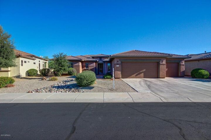 Property Photo:  16442 W Desert Lily Drive  AZ 85387 