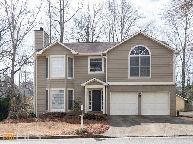 Property Photo: 1101 Bailiff Ct GA 30319